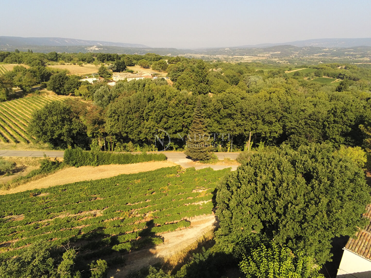 MAS à Rénover  sur 2 hectares de terrain