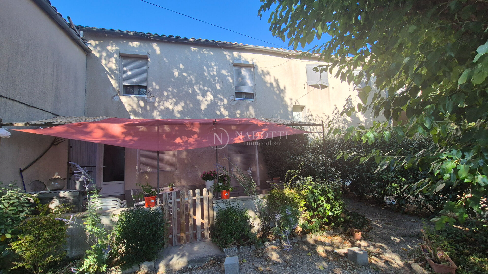 MAS à Rénover  sur 2 hectares de terrain