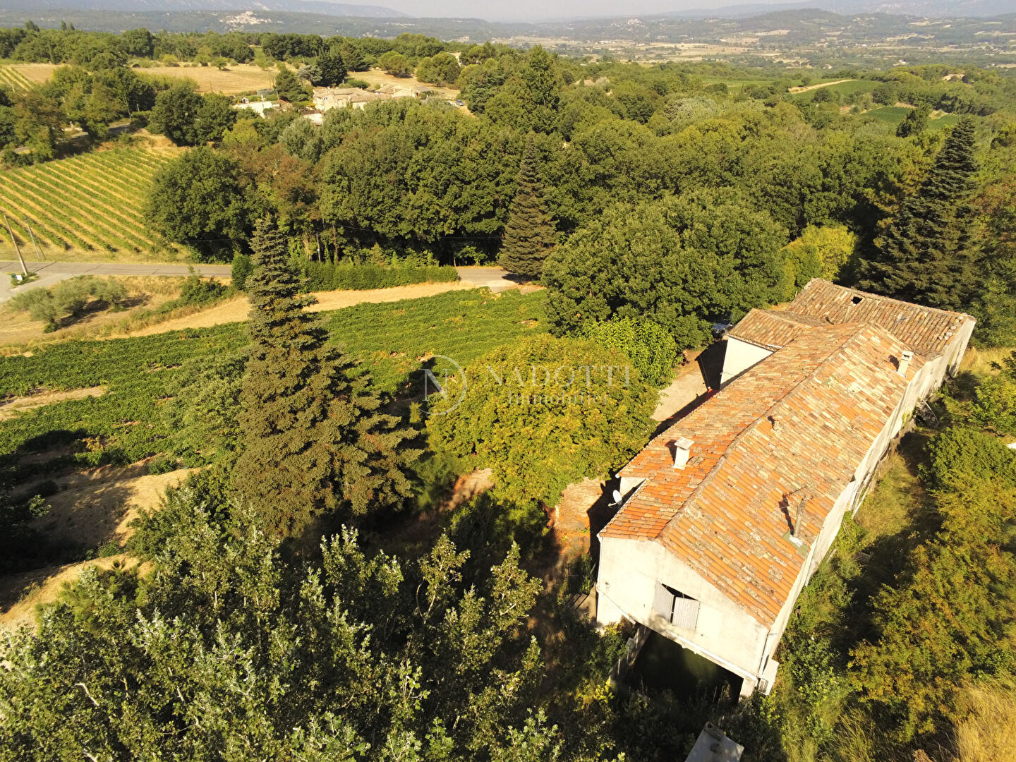 MAS à Rénover  sur 2 hectares de terrain