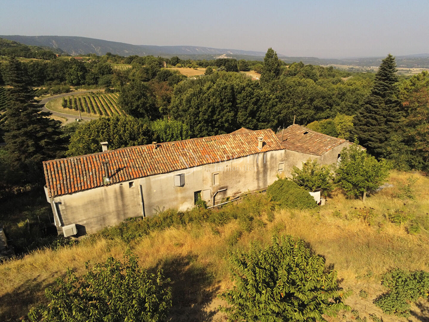 MAS à Rénover  sur 2 hectares de terrain