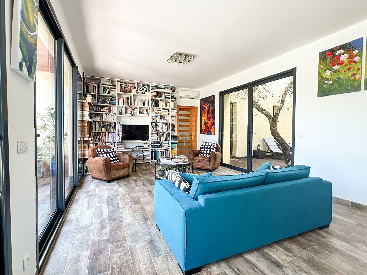 Maison Cabrieres D Avignon 210 m2