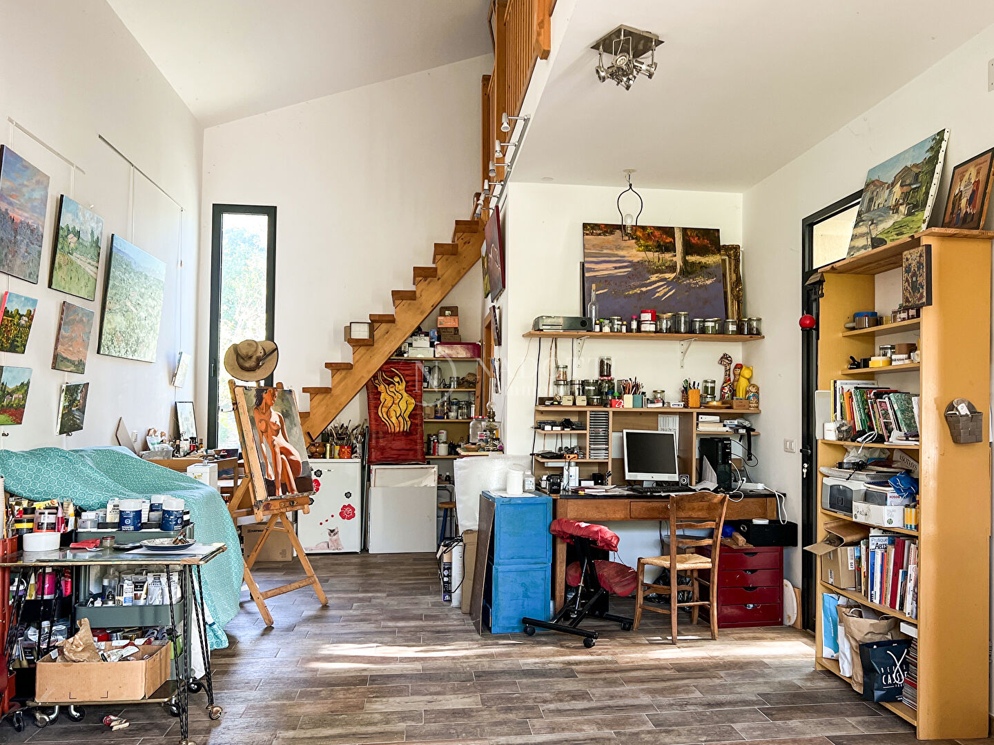 Maison Cabrieres D Avignon 210 m2