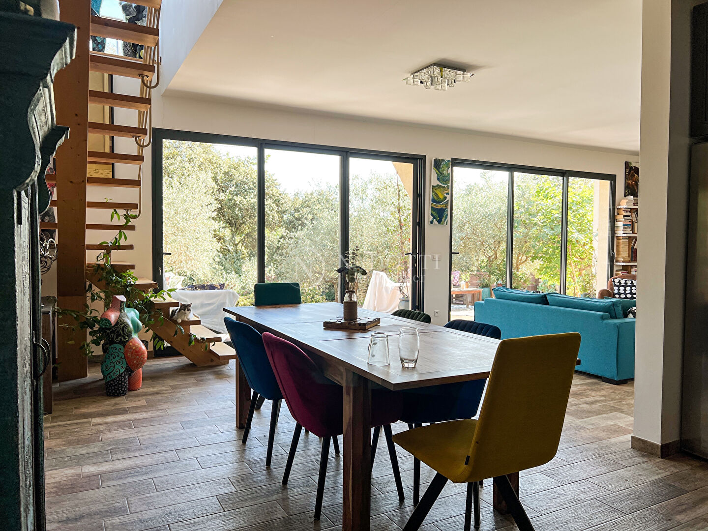 Maison Cabrieres D Avignon 210 m2