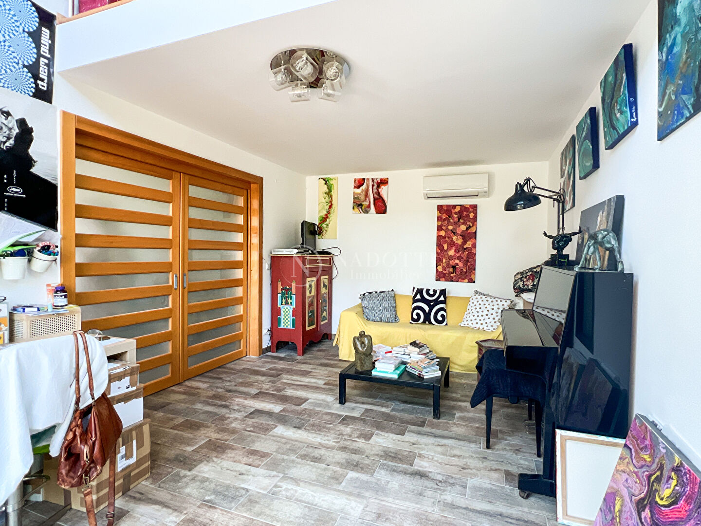 Maison Cabrieres D Avignon 210 m2