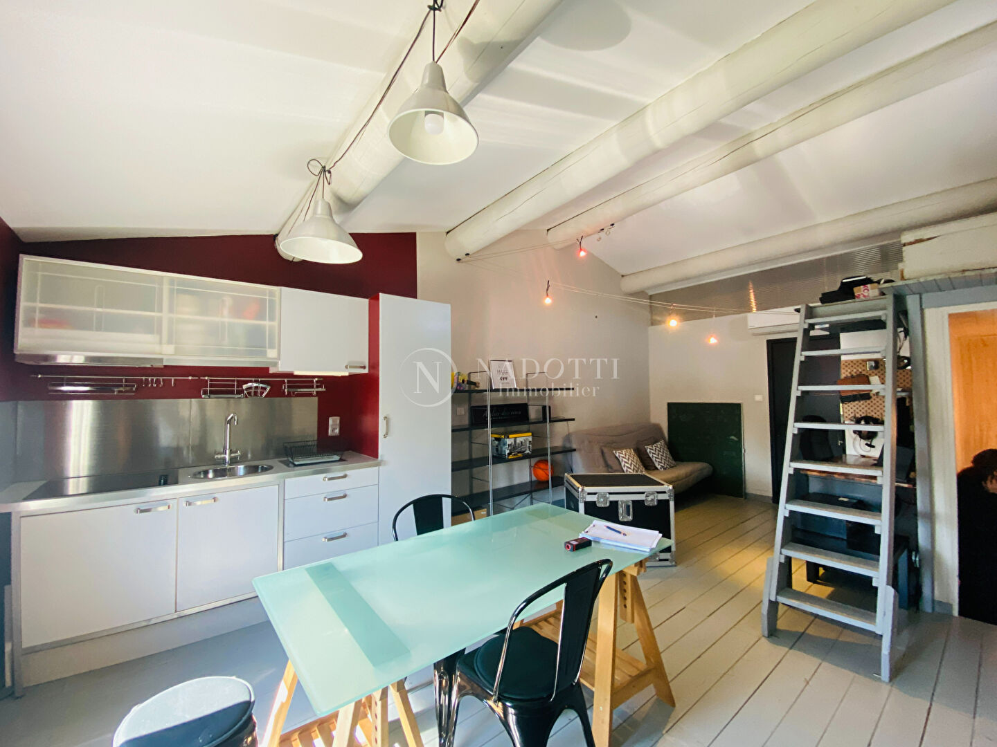 Maison 6 pièces 175 m² · à Cheval-Blanc · 175 m² · 649 000 €